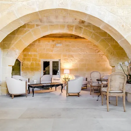 Cesca's Boutique Hotel Xlendi