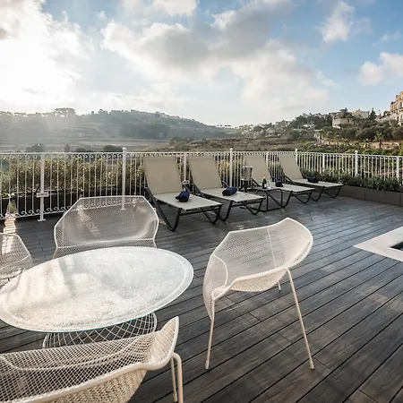 Cesca's Boutique 4* Xlendi