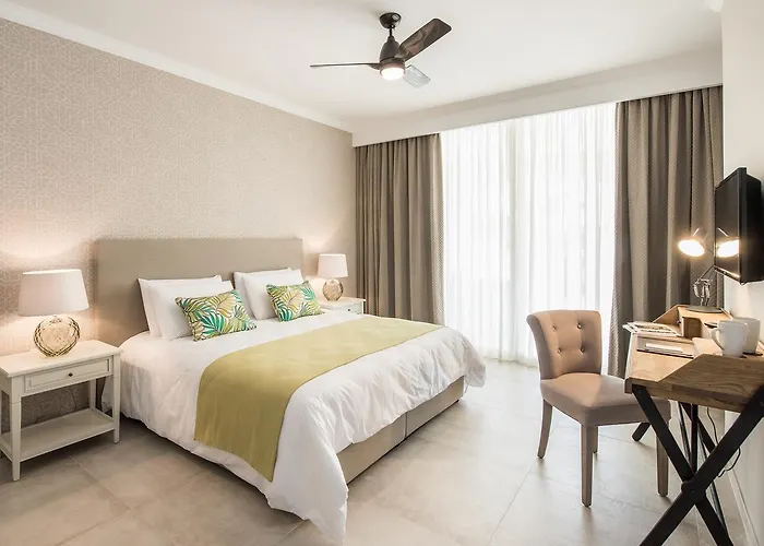 Ξενοδοχείο Cesca's Boutique 4*