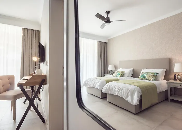 Cesca's Boutique 4* Xlendi