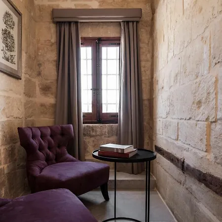 Отель Cesca's Boutique 4*