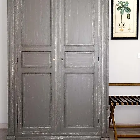 Cesca's Boutique Отель