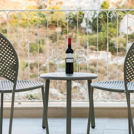 Cesca's Boutique Hotel