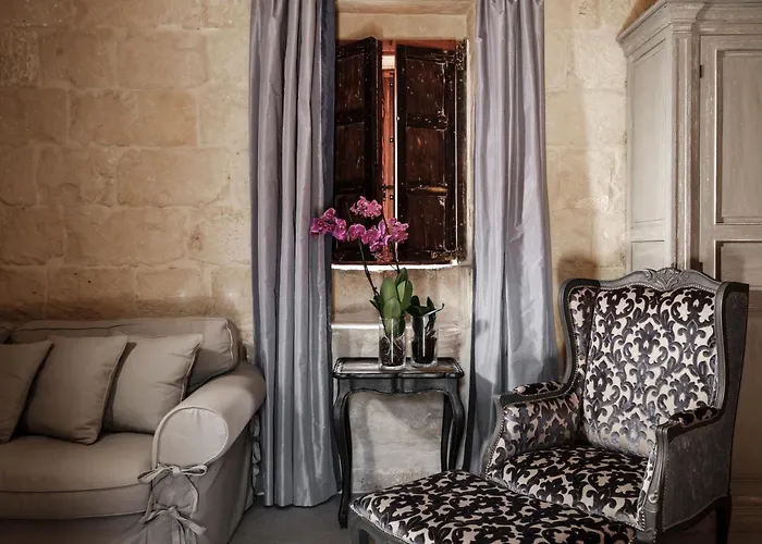 Cesca's Boutique 4* Xlendi