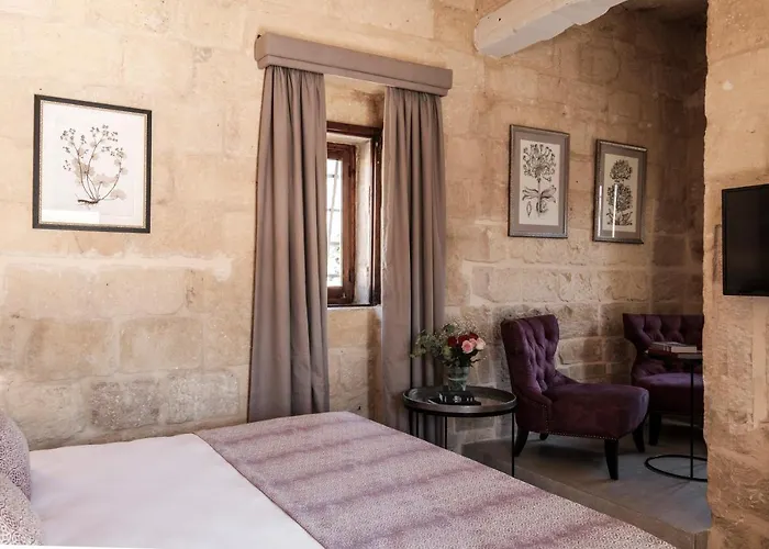 Cesca's Boutique 4* Xlendi