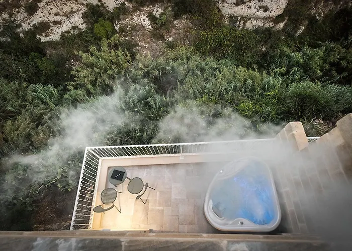 Cesca's Boutique Hotel Xlendi