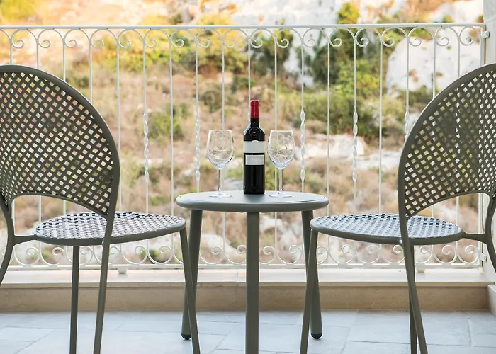 Cesca's Boutique Hotel