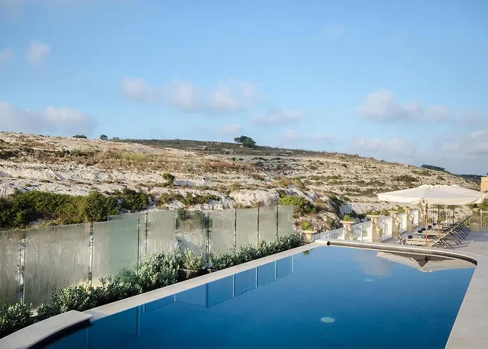 Cesca's Boutique 4* Xlendi