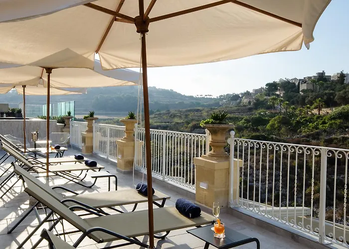 Hotel Cesca's Boutique Xlendi