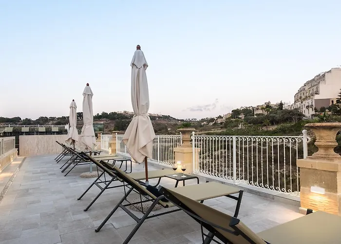 Cesca's Boutique 4* Xlendi